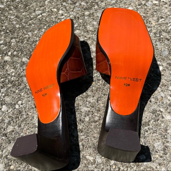 NEW Nine West Cognac Delarina3 Open Toe Dress Mule Sz 8.5 - Picture 5 of 5